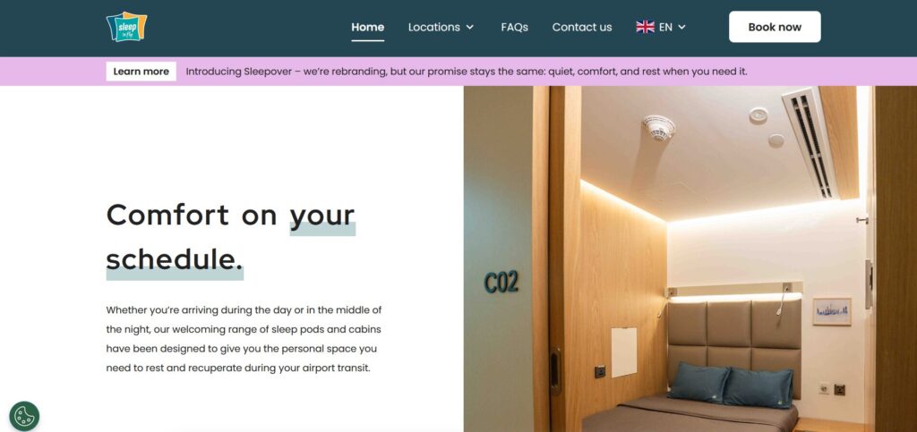 The sleep n fly sleep lounge homepage shows a private cabin with a bed.