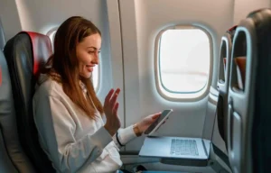 American Airlines Free WiFi Brings Work and Travel Together